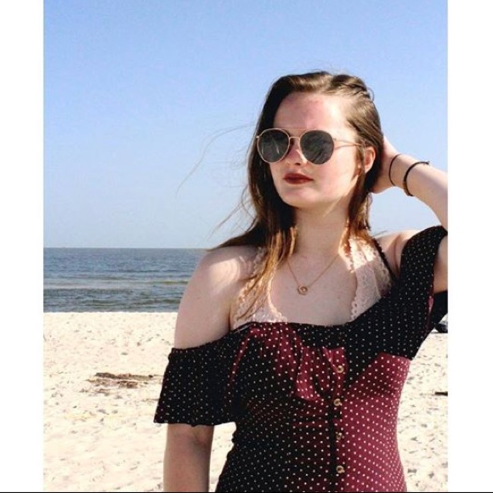 Meet your Posher, Cassie